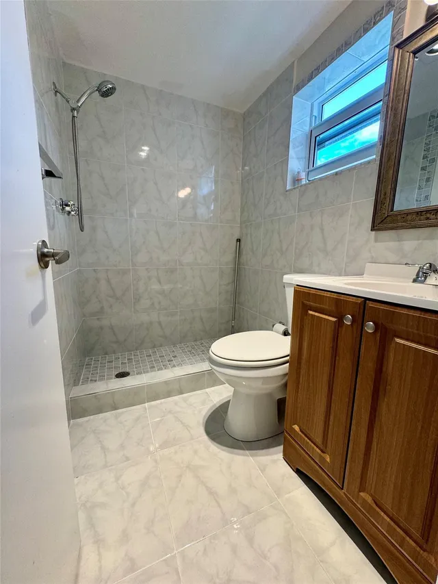 2-bedroom rental at 1747 Rodman Street #210, Hollywood