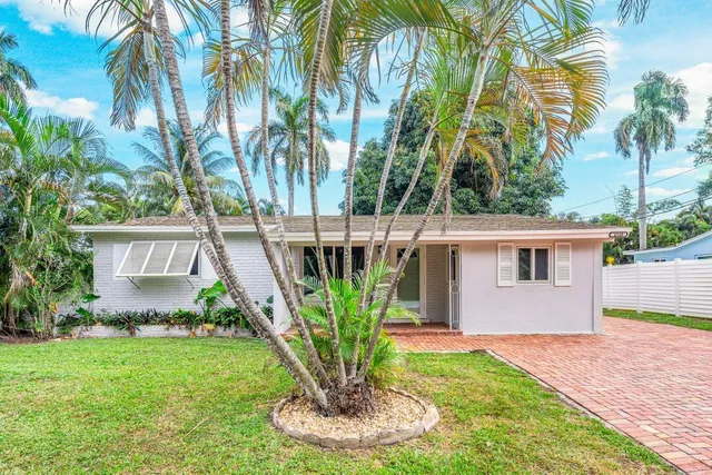 3-bedroom rental at 4528 SW 28TH Terrace, Dania Beach