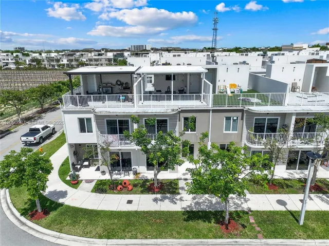 4-bedroom home at 25813 SW 145th Avenue, Homestead