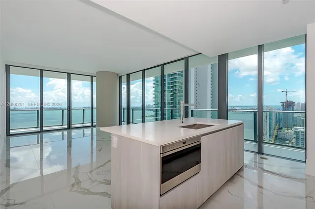 4-bedroom home at 480 NE 31st Street #3201, Miami