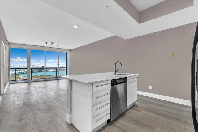 1-bedroom home at 888 Biscayne Boulevard #1710, Miami