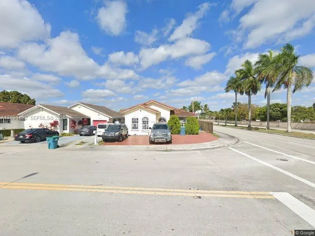 5-bedroom home at 14201 SW 48th Lane, Miami