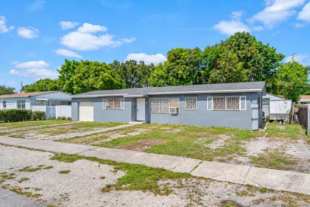 3-bedroom home at 16935 NW 38th Court, Miami Gardens