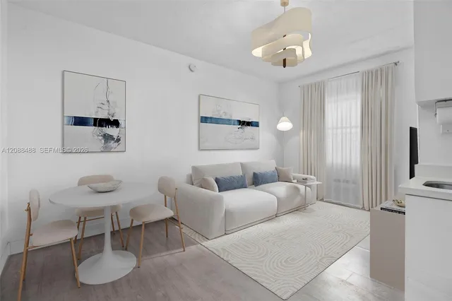 1-bedroom home at 335 Ocean Drive #106, Miami Beach