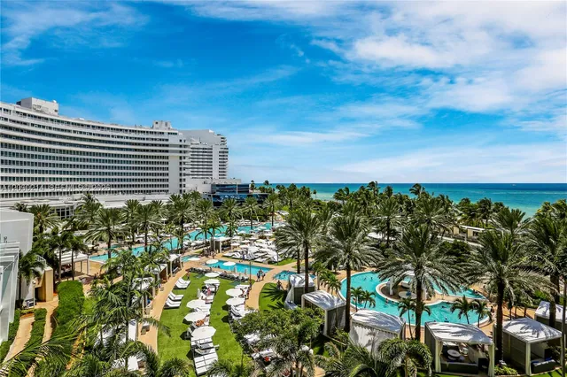 2-bedroom home at 4391 Collins Avenue #506/507, Miami Beach