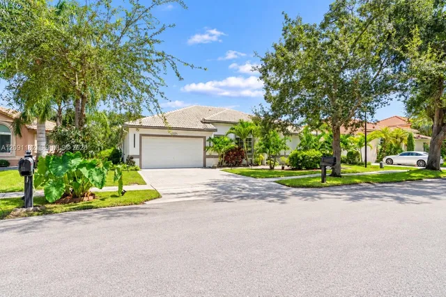 3-bedroom home at 6420 Mallards Way, Coconut Creek