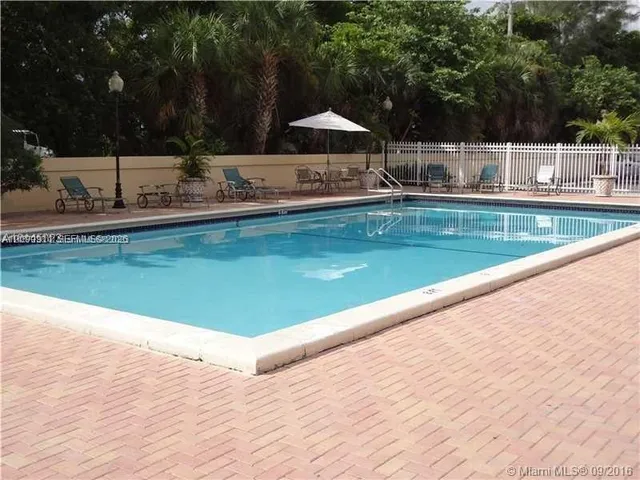 1-bedroom rental at 1805 Sans Souci Boulevard #413, North Miami