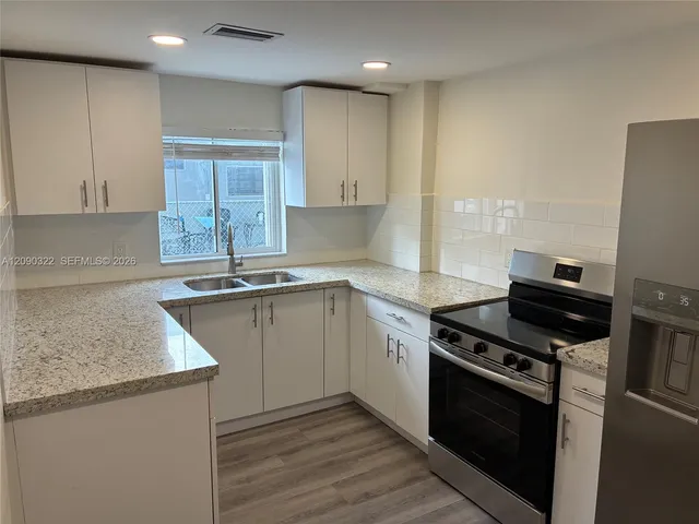 4-bedroom rental at 2628 SW 31st Place #2628, Miami