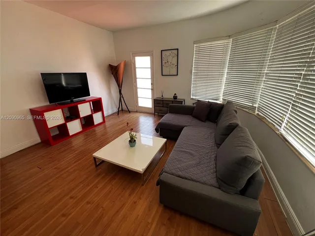 1-bedroom rental at 601 7th Street #1, Miami Beach