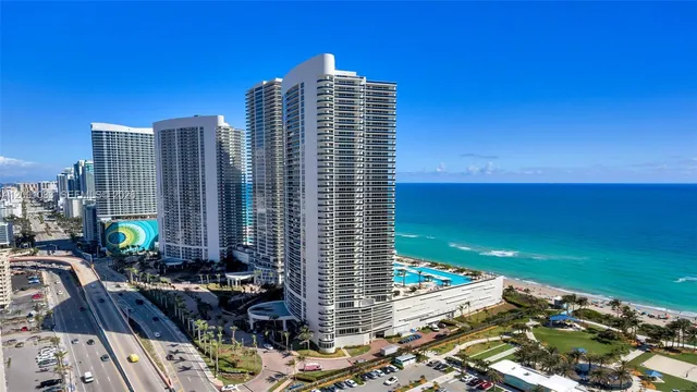3-bedroom rental at 1850 S Ocean Drive #2203, Hallandale Beach
