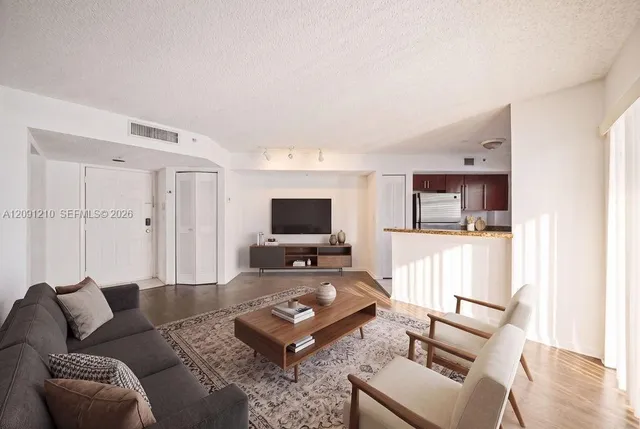 2-bedroom rental at 771 N Pine Island Road #205, Plantation