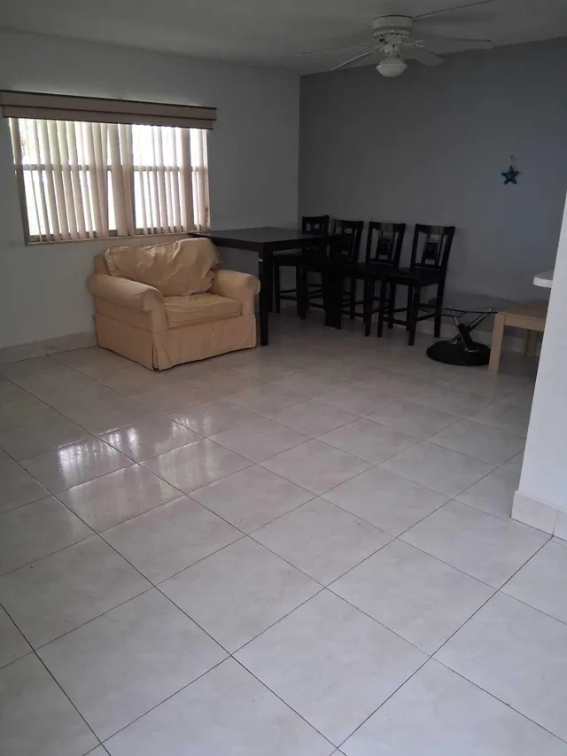 1-bedroom rental at 390 FLANDERS I Drive #I, Delray Beach