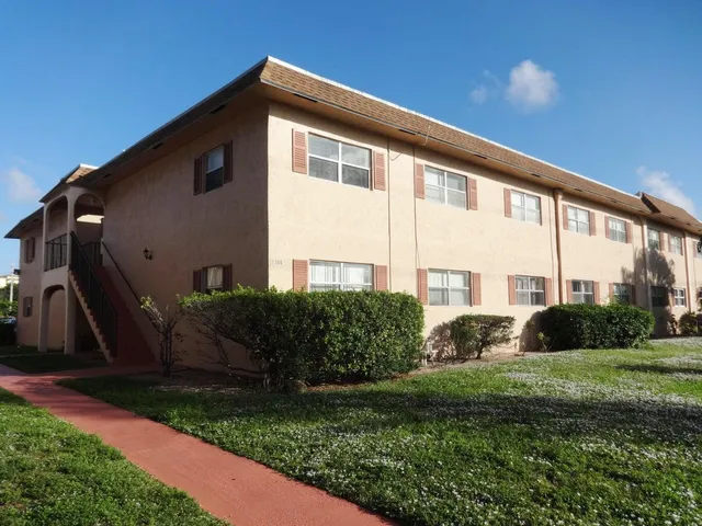 2-bedroom rental at 500 SW 2nd Avenue #2190, Boca Raton