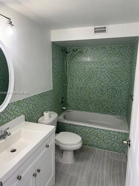 2-bedroom rental at 3601 SW 117th Avenue #9-404, Miami
