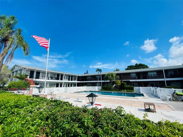 2-bedroom rental at 1100 Atlantic Shores Boulevard #309, Hallandale Beach