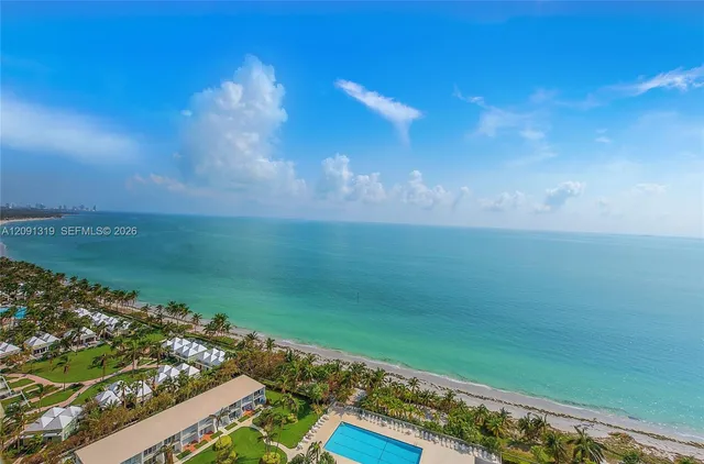 3-bedroom rental at 881 Ocean Drive #22A, Key Biscayne