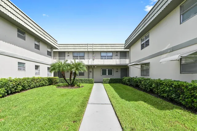 2-bedroom home at 525 Monaco K Boulevard, Delray Beach