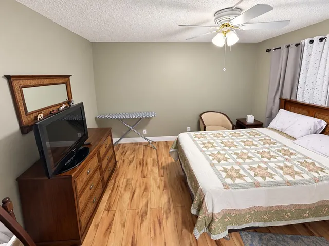 2-bedroom home at 3810 VIA POINCIANA #303, Greenacres