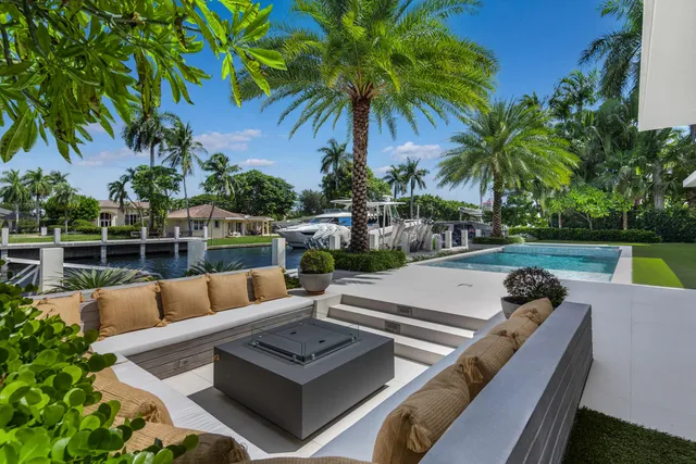5-bedroom home at 2423 Castilla Isle, Fort Lauderdale