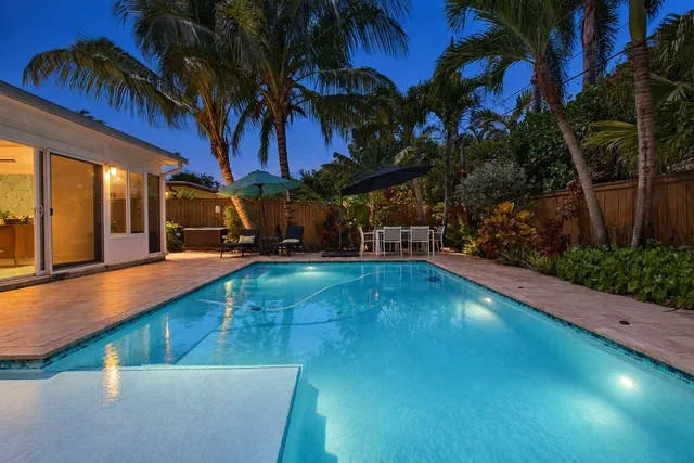 2-bedroom home at 201 NE 16th Court, Fort Lauderdale