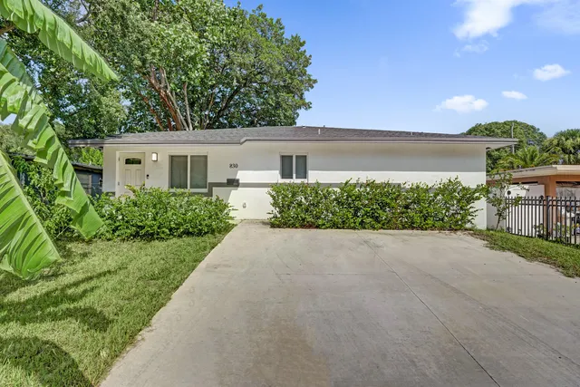 4-bedroom rental at 830 NW 19TH Street, Fort Lauderdale