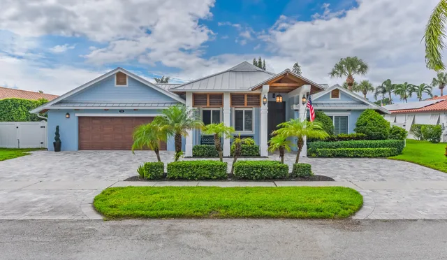 5-bedroom rental at 730 CAMINO LAKES Circle, Boca Raton