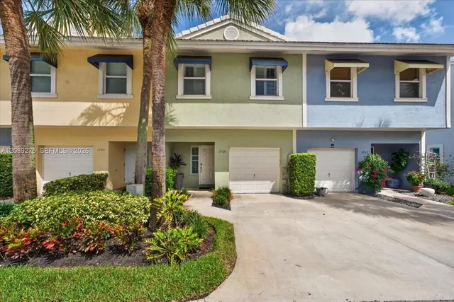 2-bedroom home at 1765 NE 4th Avenue #E3, Fort Lauderdale