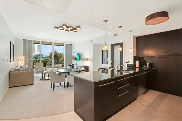1-bedroom home at 4391 Collins Avenue #307, Miami Beach