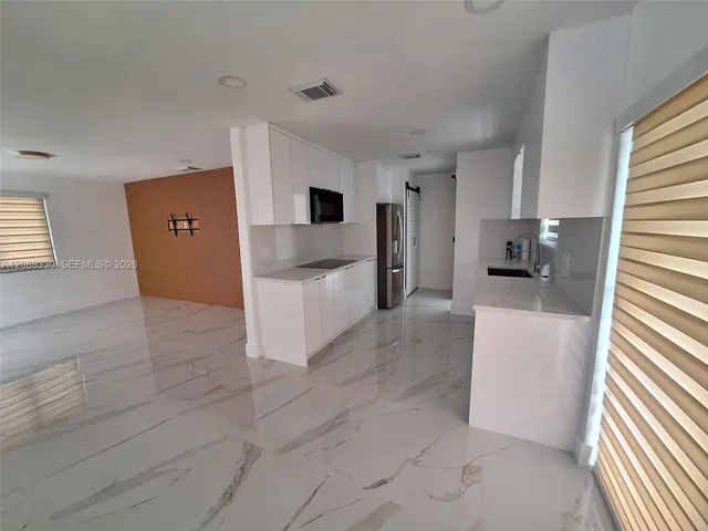 3-bedroom home at 432 NW 15th Street, Florida City