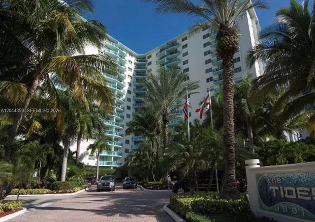 2-bedroom home at 3901 S Ocean Drive #10X, Hollywood