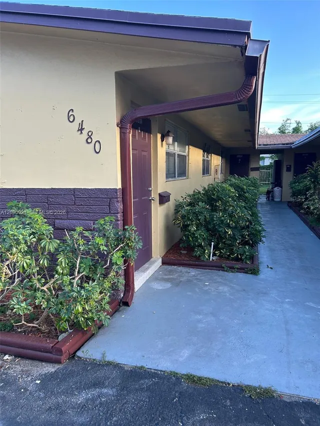 2-bedroom rental at 6480 NW 20th Court #1, Sunrise