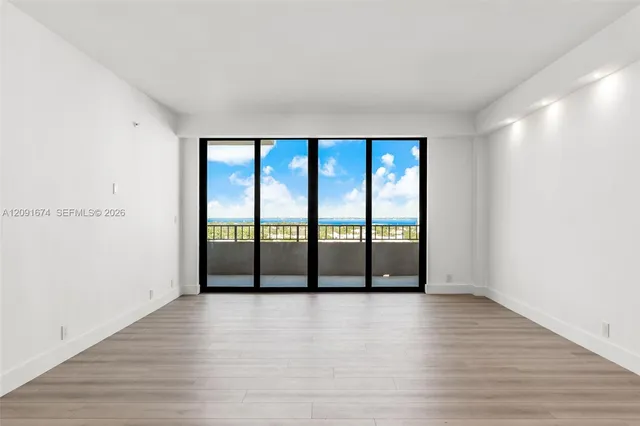 2-bedroom rental at 251 Crandon Boulevard #904, Key Biscayne