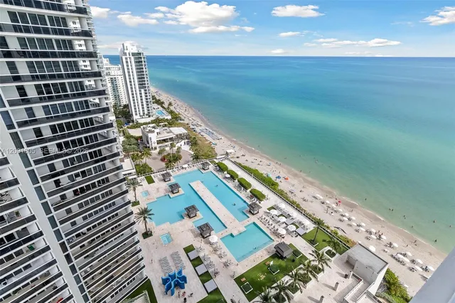 1-bedroom rental at 1830 S Ocean Drive #2609, Hallandale Beach