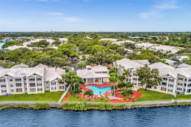 1-bedroom rental at 2820 N Oakland Forest Drive #104, Oakland Park