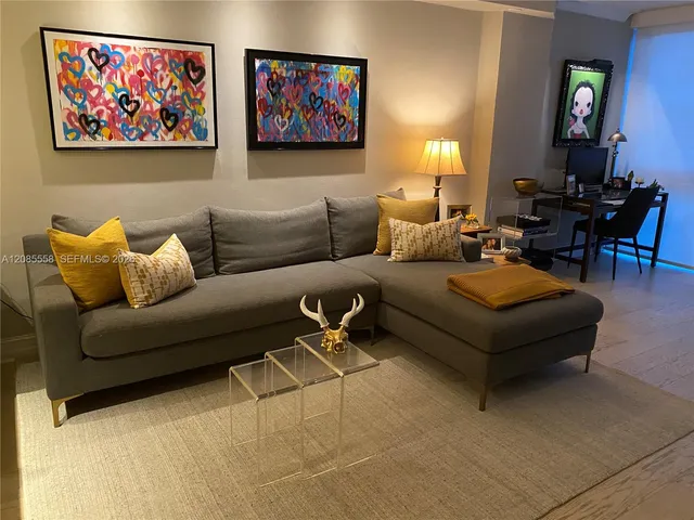 1-bedroom rental at 5401 Collins Avenue #210, Miami Beach