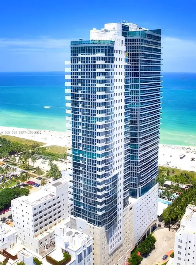 3-bedroom home at 101 20th Street #2802/2804, Miami Beach