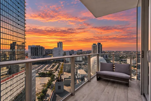 3-bedroom home at 851 NE 1st Avenue #1712, Miami