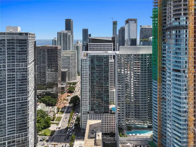 2-bedroom rental at 77 SE 5th Street #2502, Miami