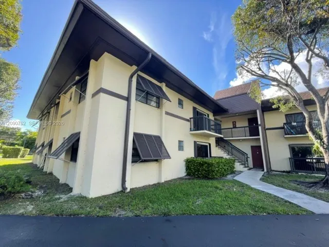 2-bedroom rental at 7915 SW 86th Street #701, Miami