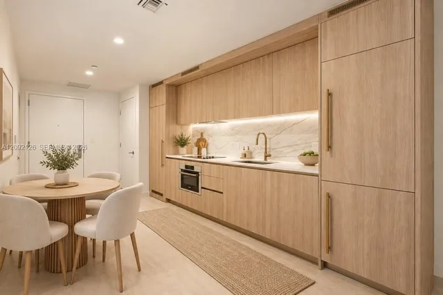 1-bedroom rental at 77 SE 5th Street #1711, Miami