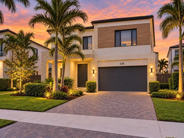 5-bedroom rental at 336 NE 210th Way, Miami