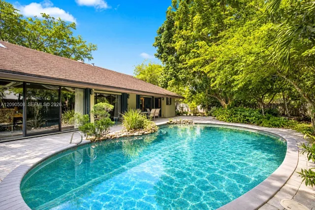 4-bedroom home at 521 NW 78th Way, Plantation