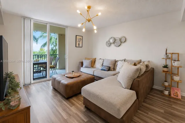 2-bedroom rental at 520 SE 5th Avenue #1308, Fort Lauderdale