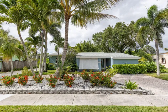 3-bedroom home at 2380 SW 15th Street, Fort Lauderdale