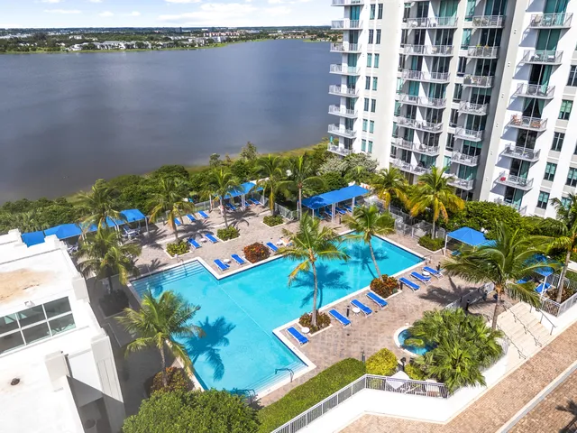 1-bedroom home at 300 S Australian Avenue #Unit 425, West Palm Beach