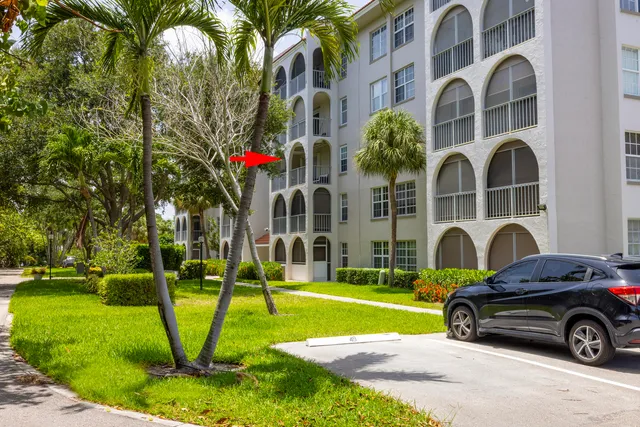 2-bedroom home at 250 NE 20th Street #3210, Boca Raton