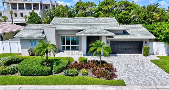 3-bedroom rental at 3841 NE 6TH Drive, Boca Raton