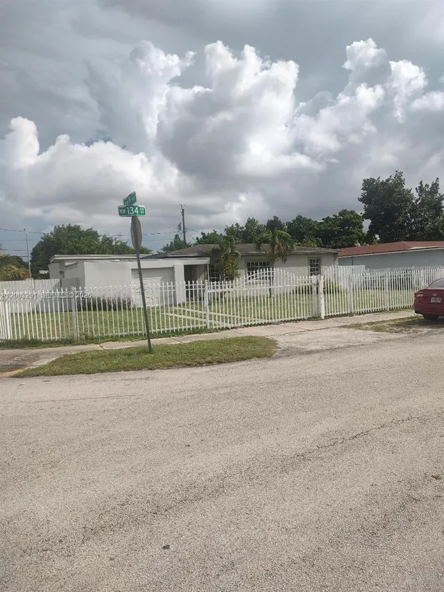 3-bedroom rental at 1875 NW 134th Street #1, Miami