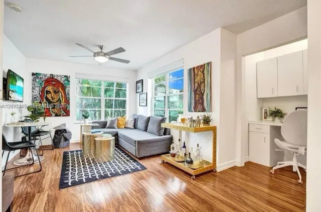 1-bedroom rental at 1337 Euclid Avenue #206, Miami Beach