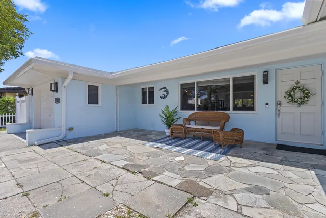 3-bedroom rental at 2333 SE 11TH Street, Pompano Beach